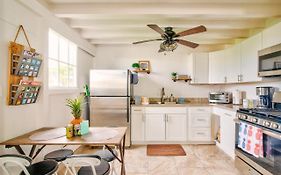 New - Pineapple Loft - Entire House Downtown Hilo With Ac